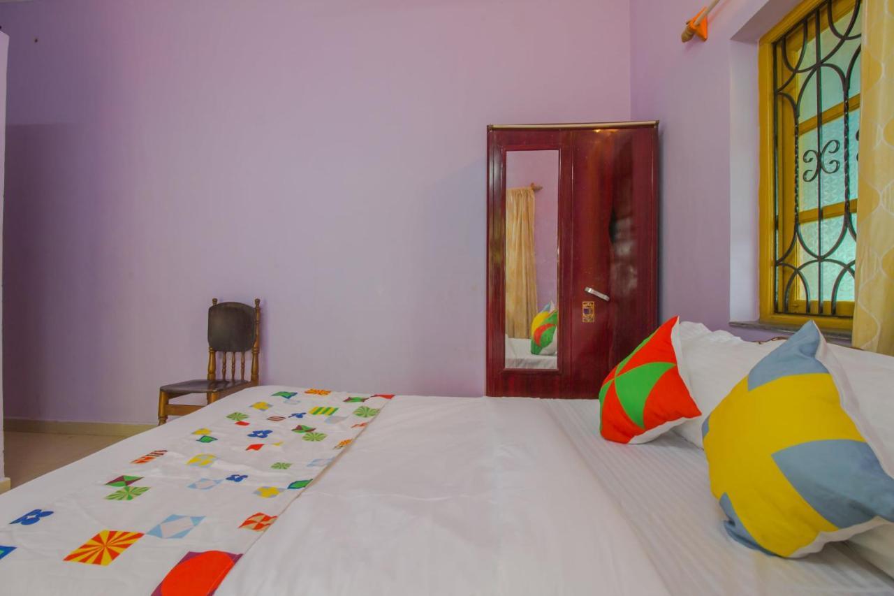 Apartment Oyo 18253 Greenview *